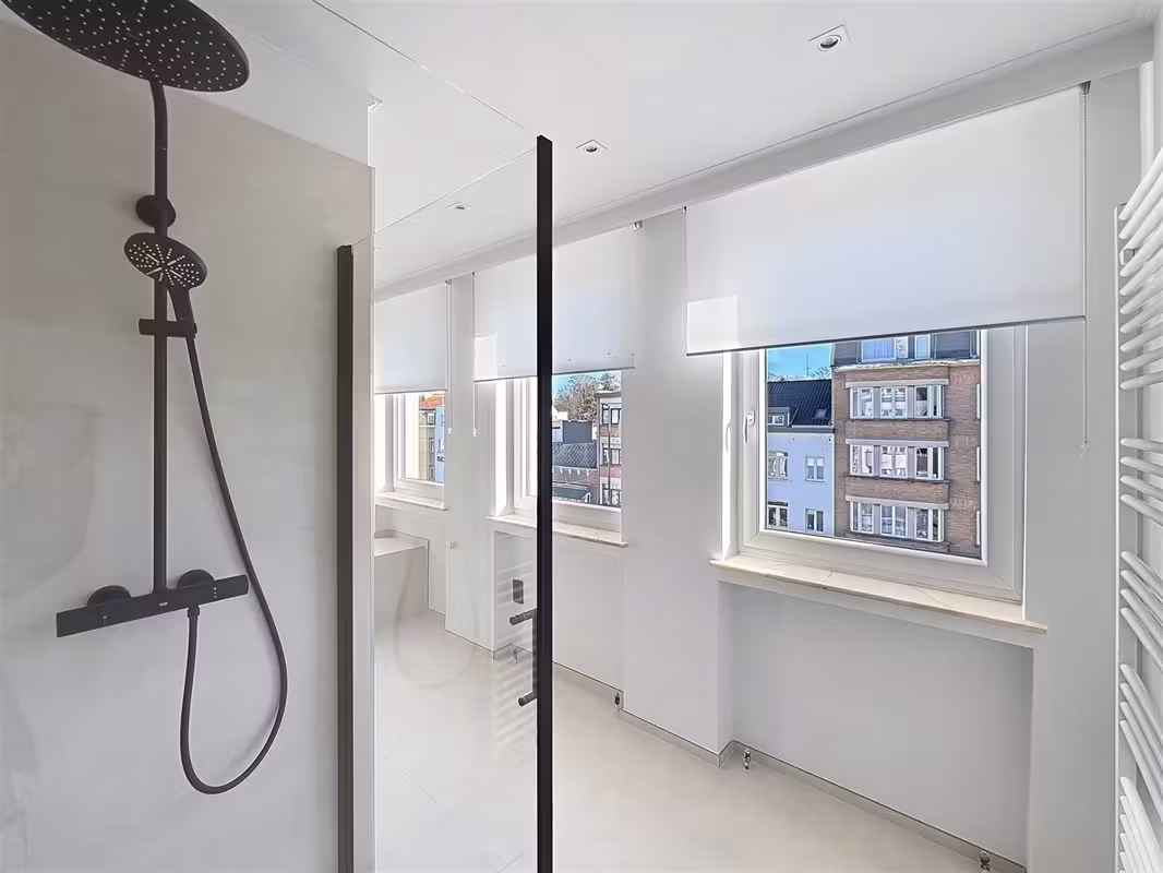 Prestigious 4-bedroom apartment in Fort Jaco - 5