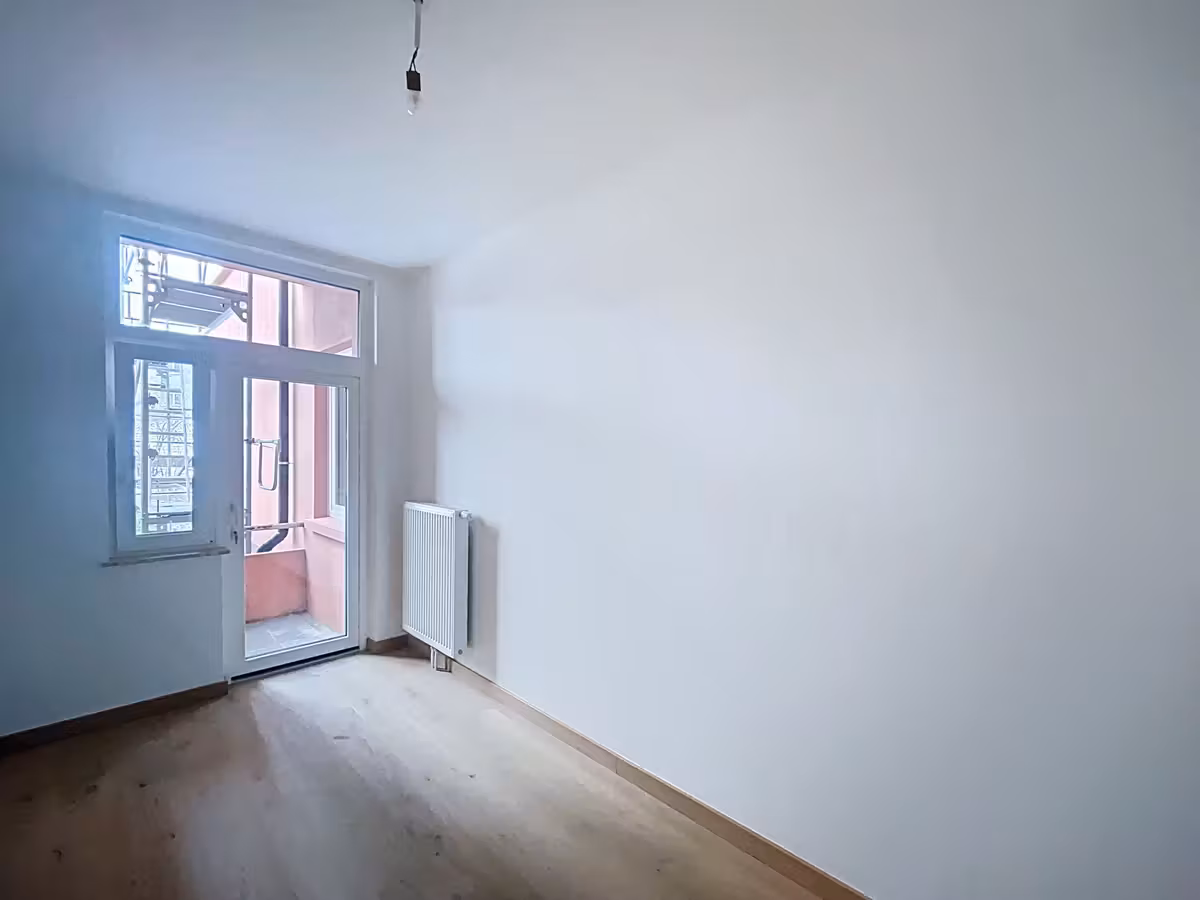Gerenoveerd 3-slaapkamer appartement Julien Hanssenslaan - 15