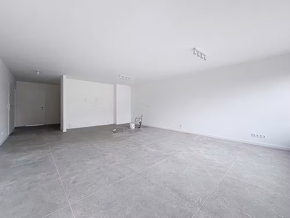 Vernieuwd appartement met 2 slaapkamers te huur in Borgerhout - 3