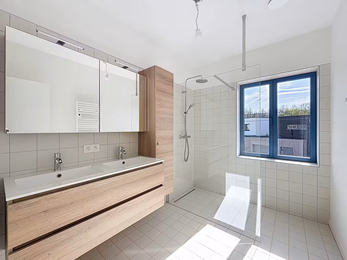 Nieuwbouw woning te huur met 3 slaapkamers en prachtige tuin - 11