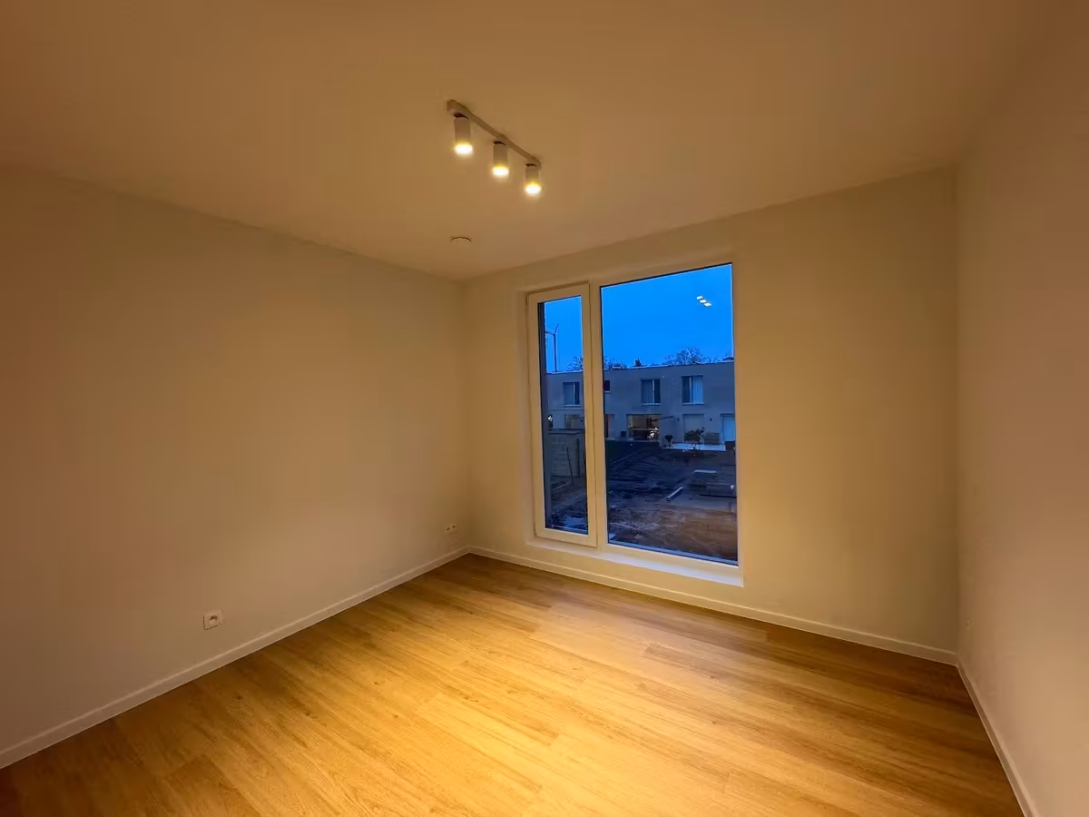 Moderne en energiezuinige hoekwoning met tuin - 16