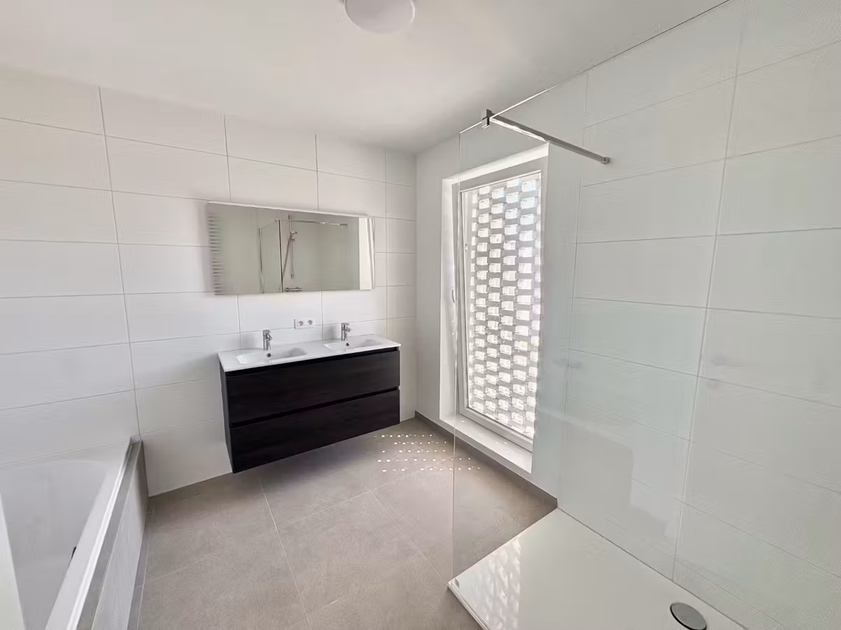 Nieuwbouw woning met 3 slaapkamers en tuin - 6