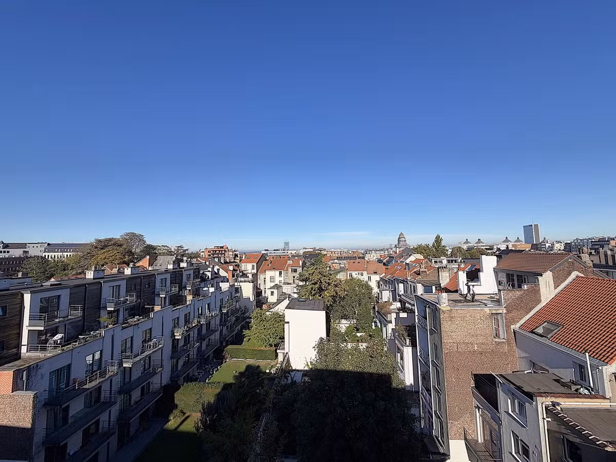 Gemeubileerde penthouse met terras en parkeerplaats - 9