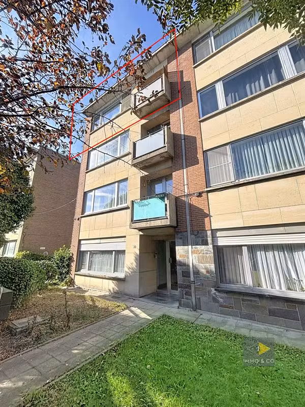 Twee-slaapkamerappartement met balkon in Evere - 2