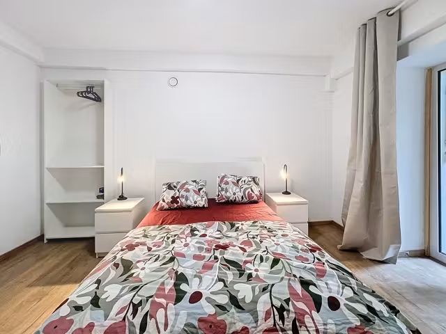 Studentenflat in Saint-Gilles met XXL terras - 9