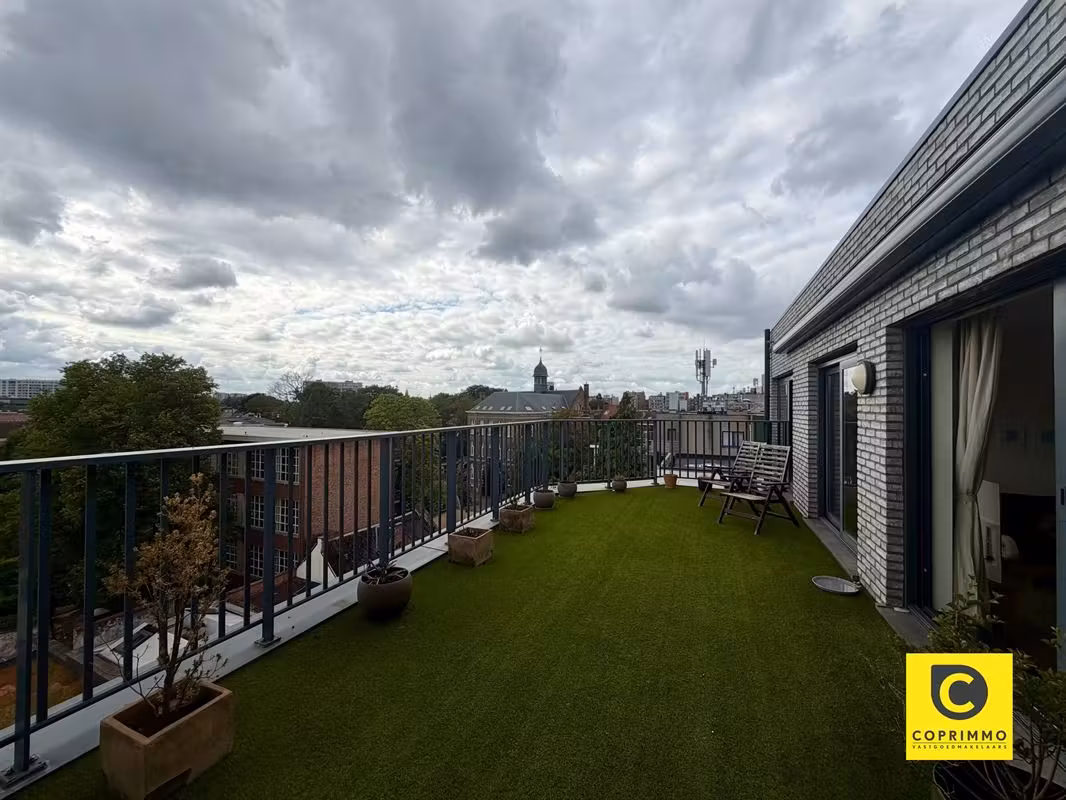 Penthouse with 2 bedrooms and spacious terrace in Antwerp - 5