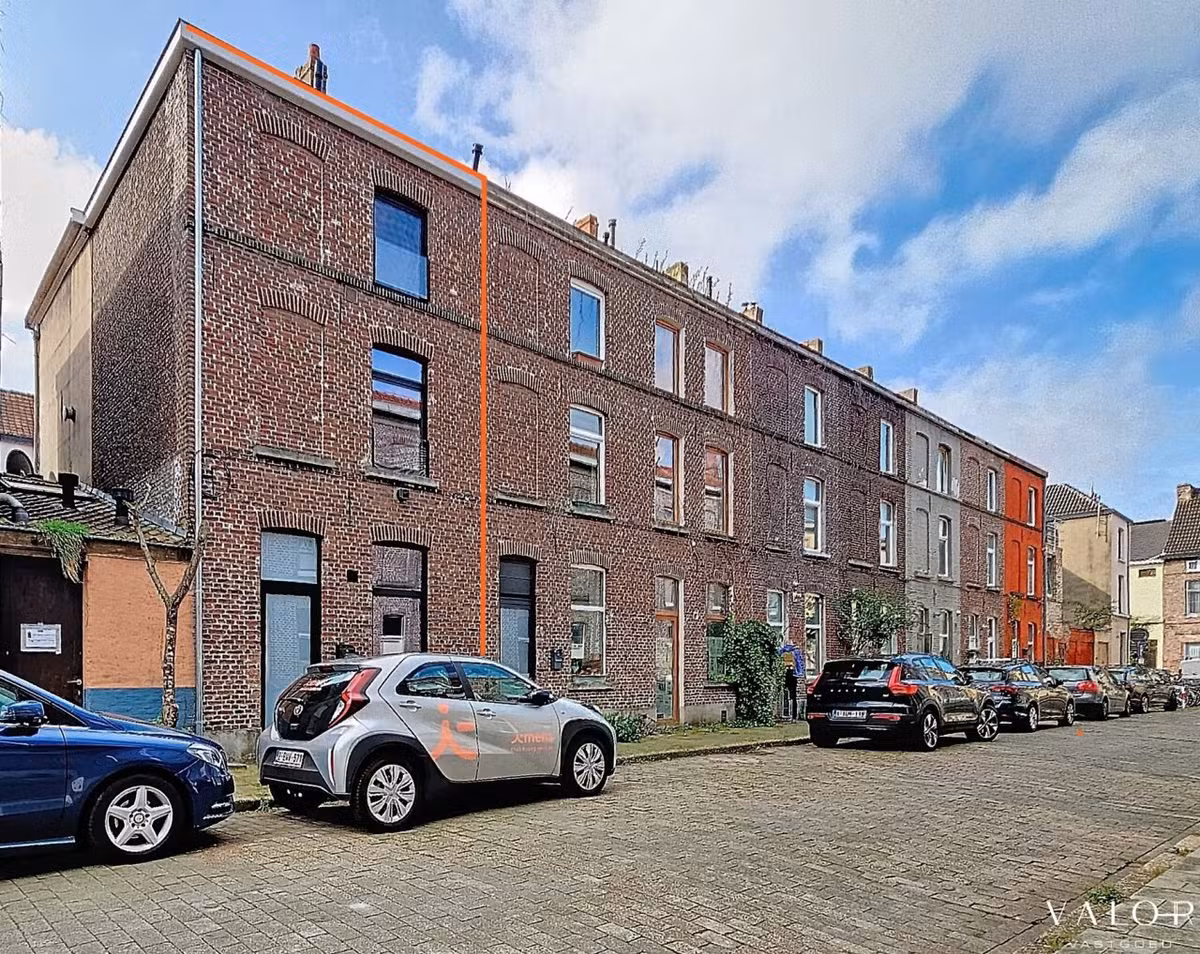 Energiezuinige gerenoveerde woning in Sint-Amandsberg - 2