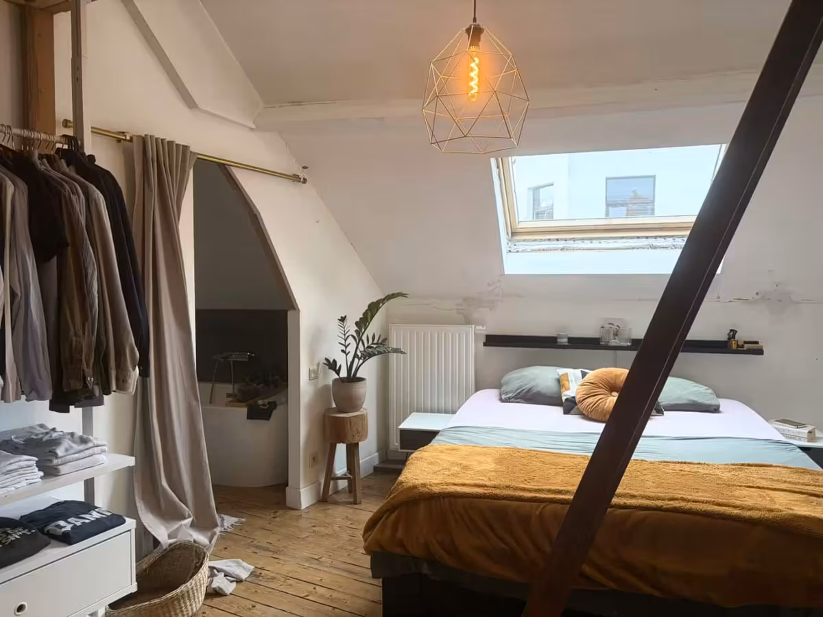 Charmante hoekwoning met 1 slaapkamer en authentieke elementen - 3