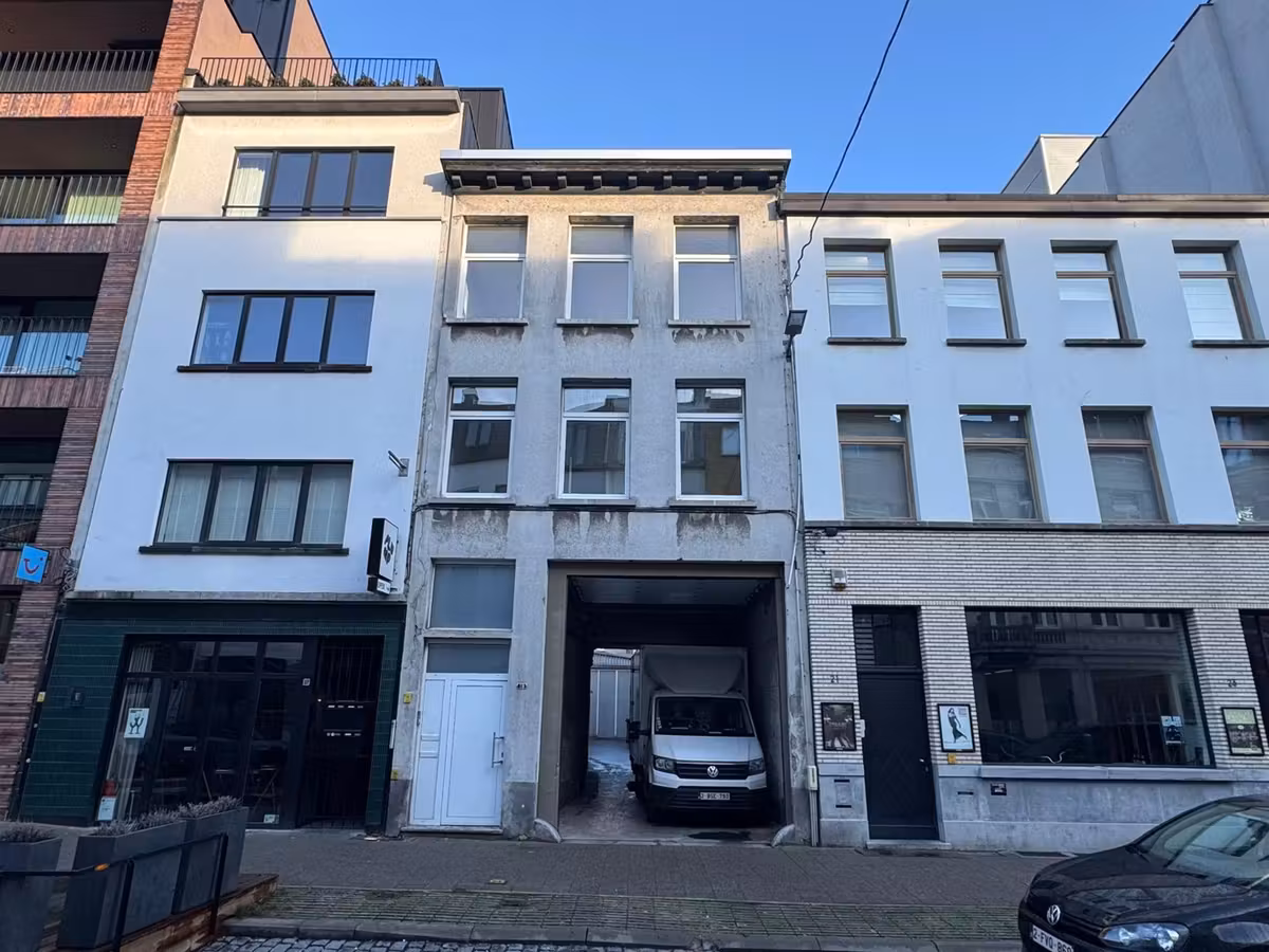 Gerenoveerd appartement - 2 slaapkamers - 2