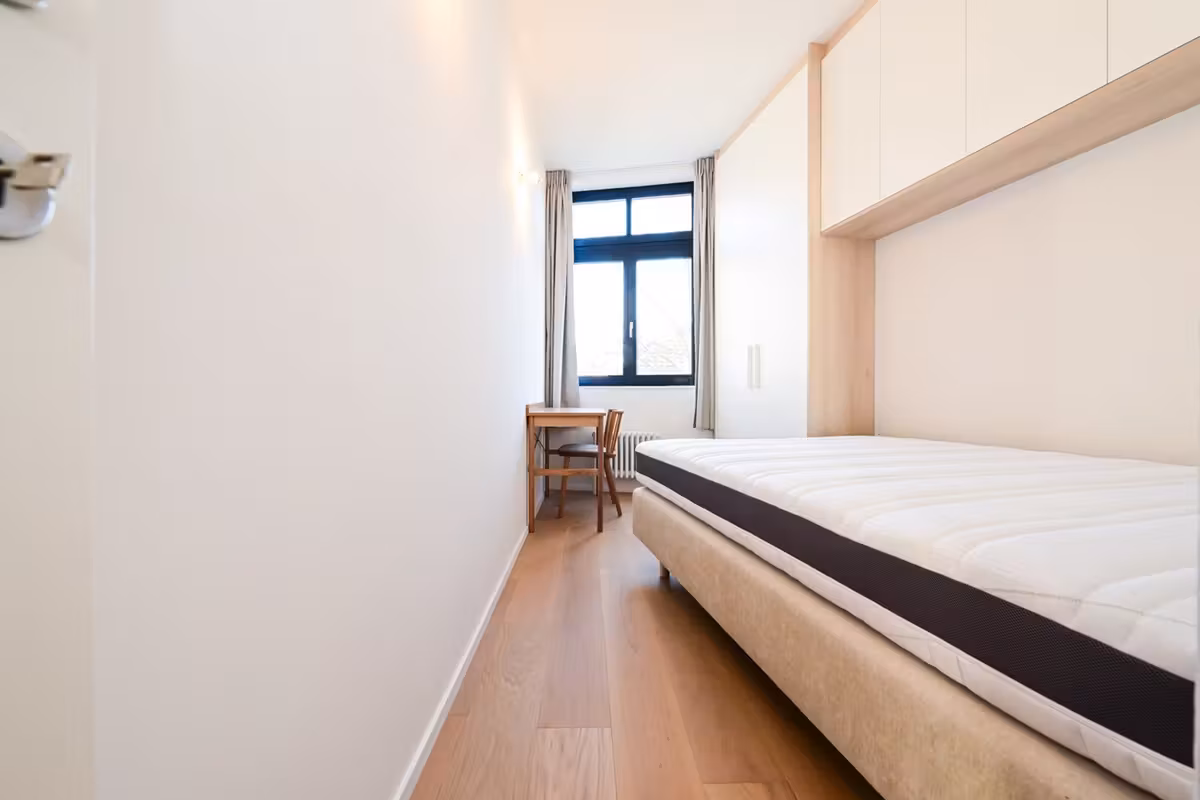 Gemeubeld appartement met 2 slaapkamers met veel charme - 10