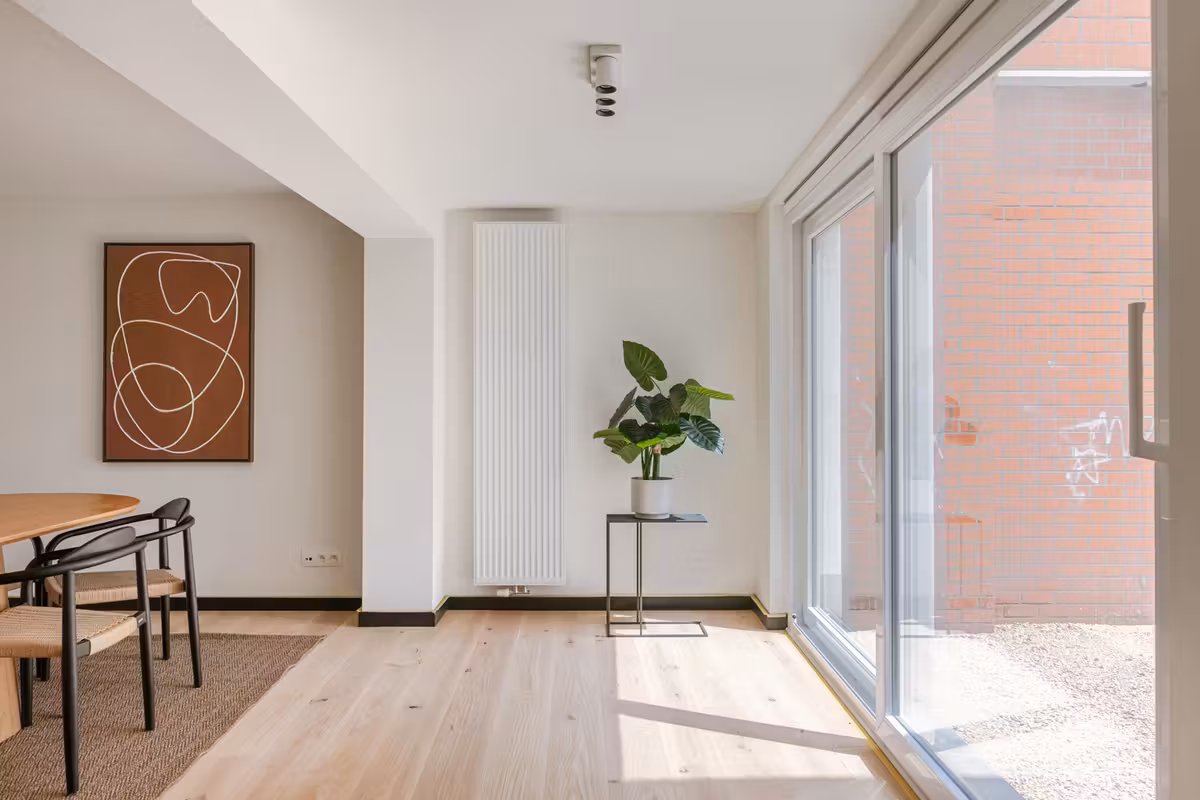 Woning met 5 slaapkamers en grote tuin in hartje Zwijnaarde - 8
