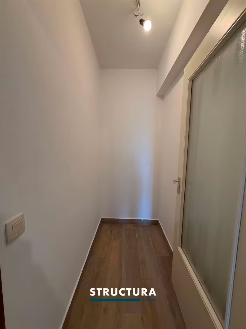 Renovated apartment with 2 bedrooms - 5