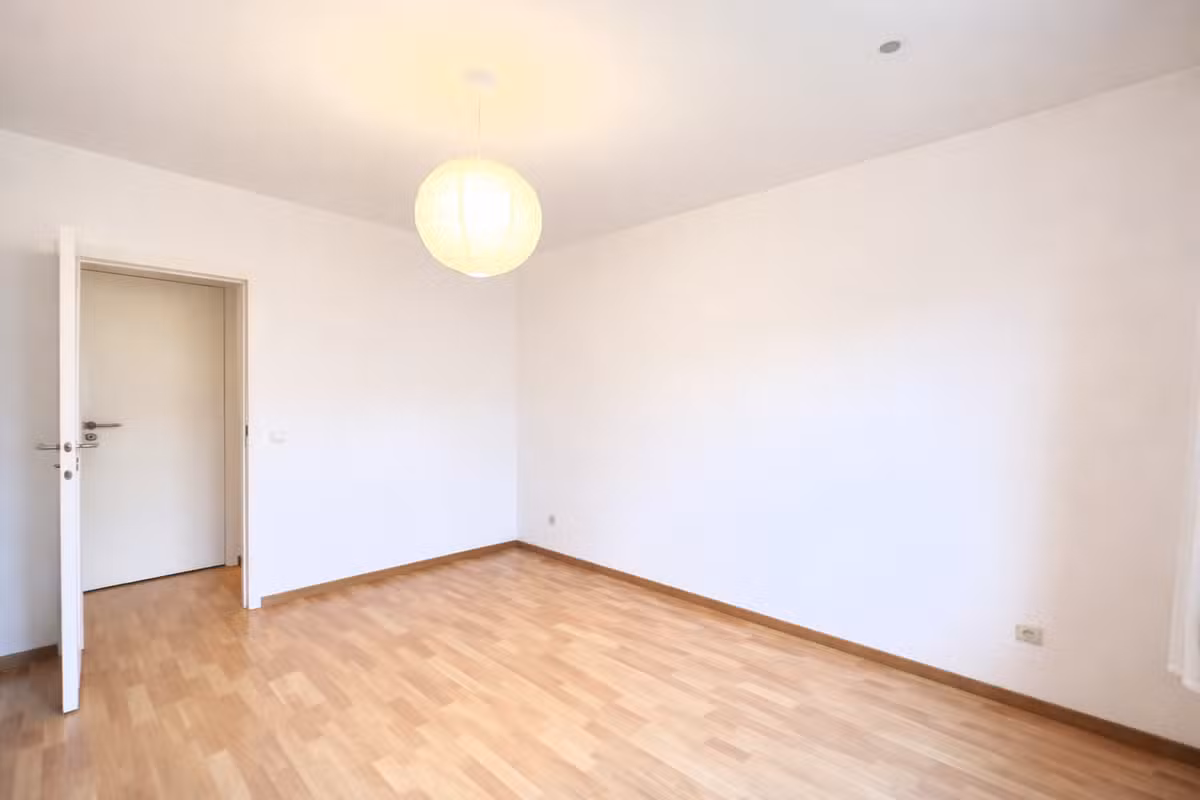 Gemeubileerd appartement met twee slaapkamers nabij... - 9
