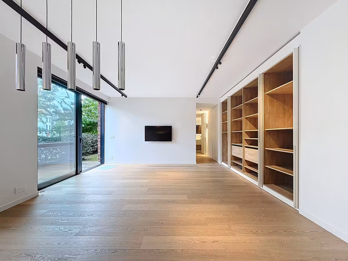 Exclusive 2-room apartment by the water in Ghent