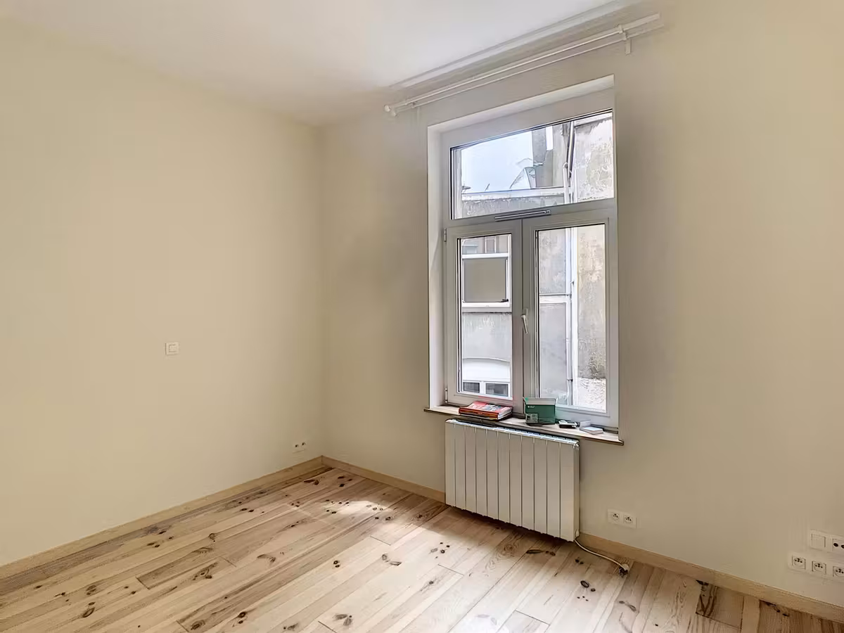 Mooi gerenoveerd 1 slaapkamer appartement in ULB wijk - 5