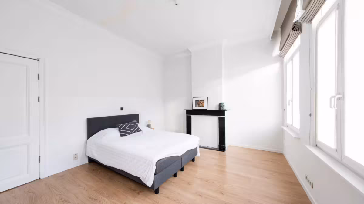Ruime bemeubelde woning met tuin en 4 slaapkamers - 11