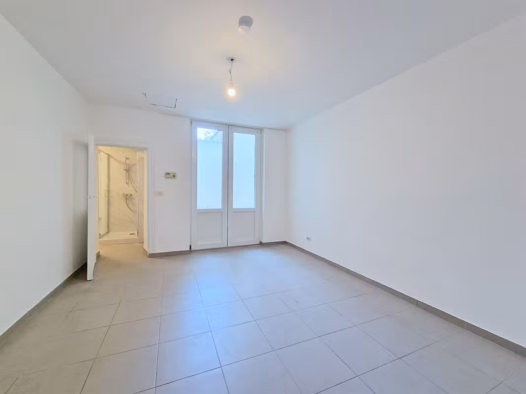 Apartment in Schaarbeek - 4