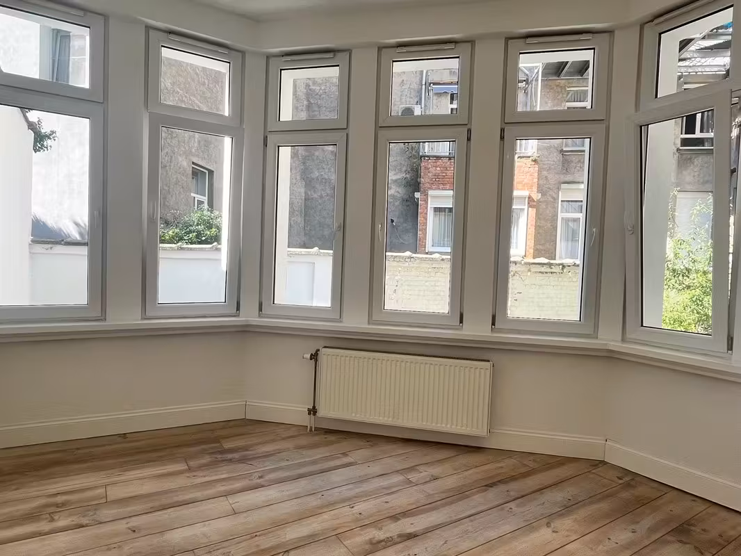 Appartement de plain-pied avec grand jardin urbain - 4