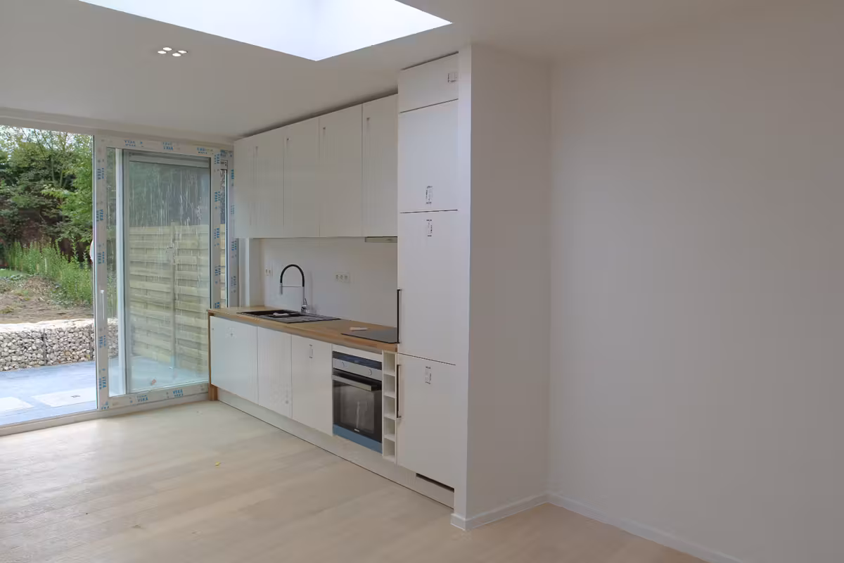 Gerenoveerde woning met 3 slaapkamers en tuin - 3
