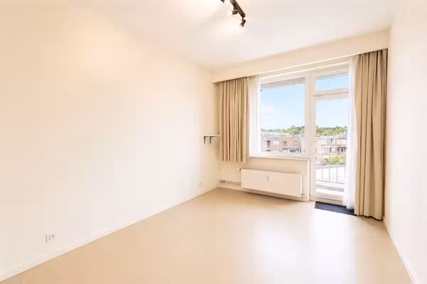 Hoekappartement met 3 slpk en staanplaats op toplocatie in Wilrijk - 6
