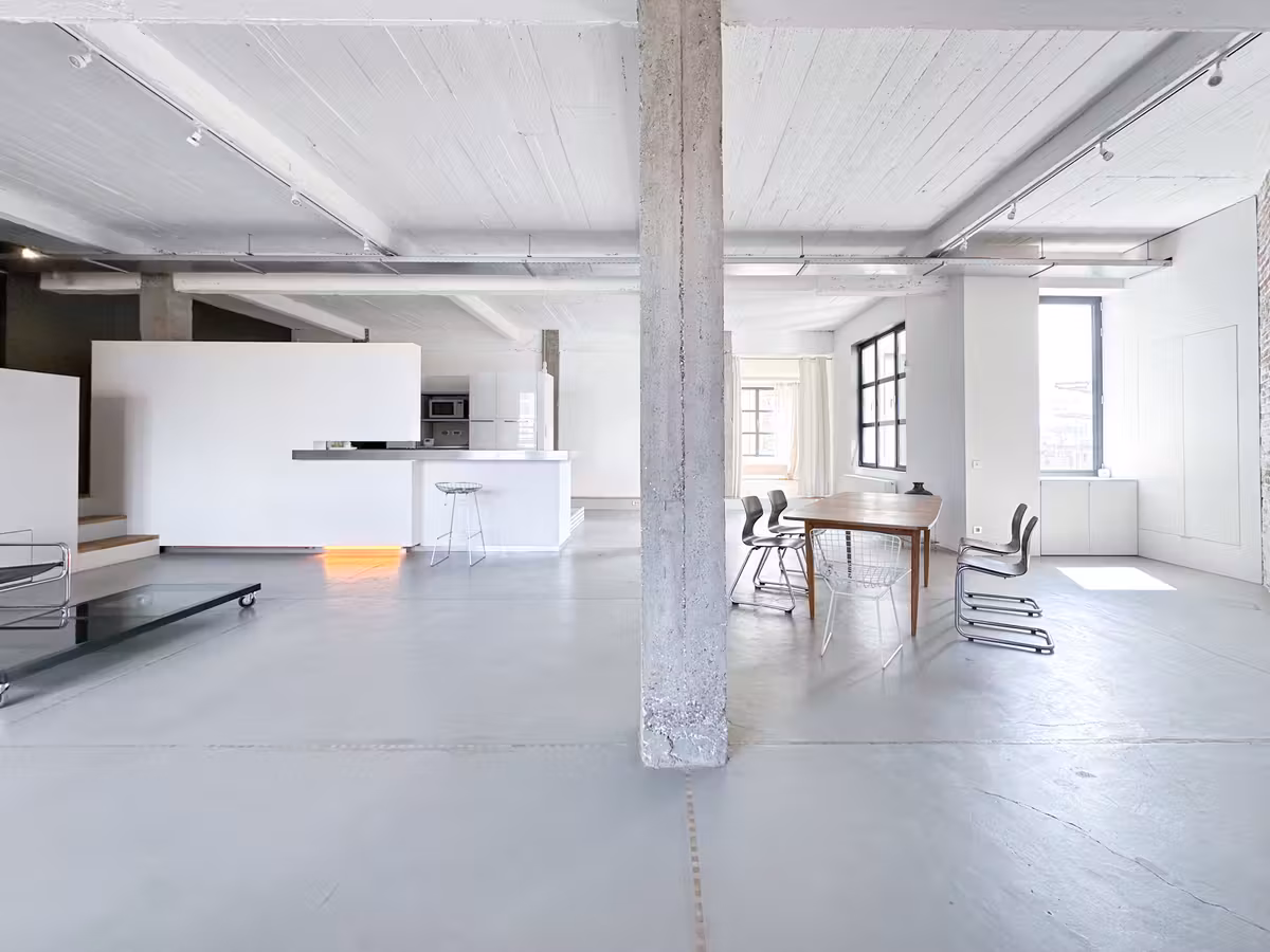 Loft with 1 bedroom, office and parking - 7