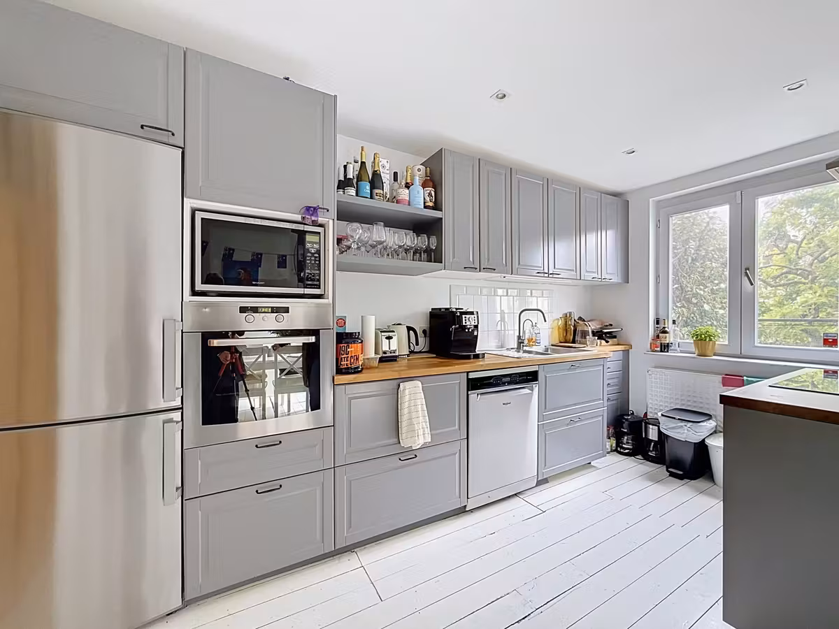 Two-bedroom duplex with terrace and garden - 3