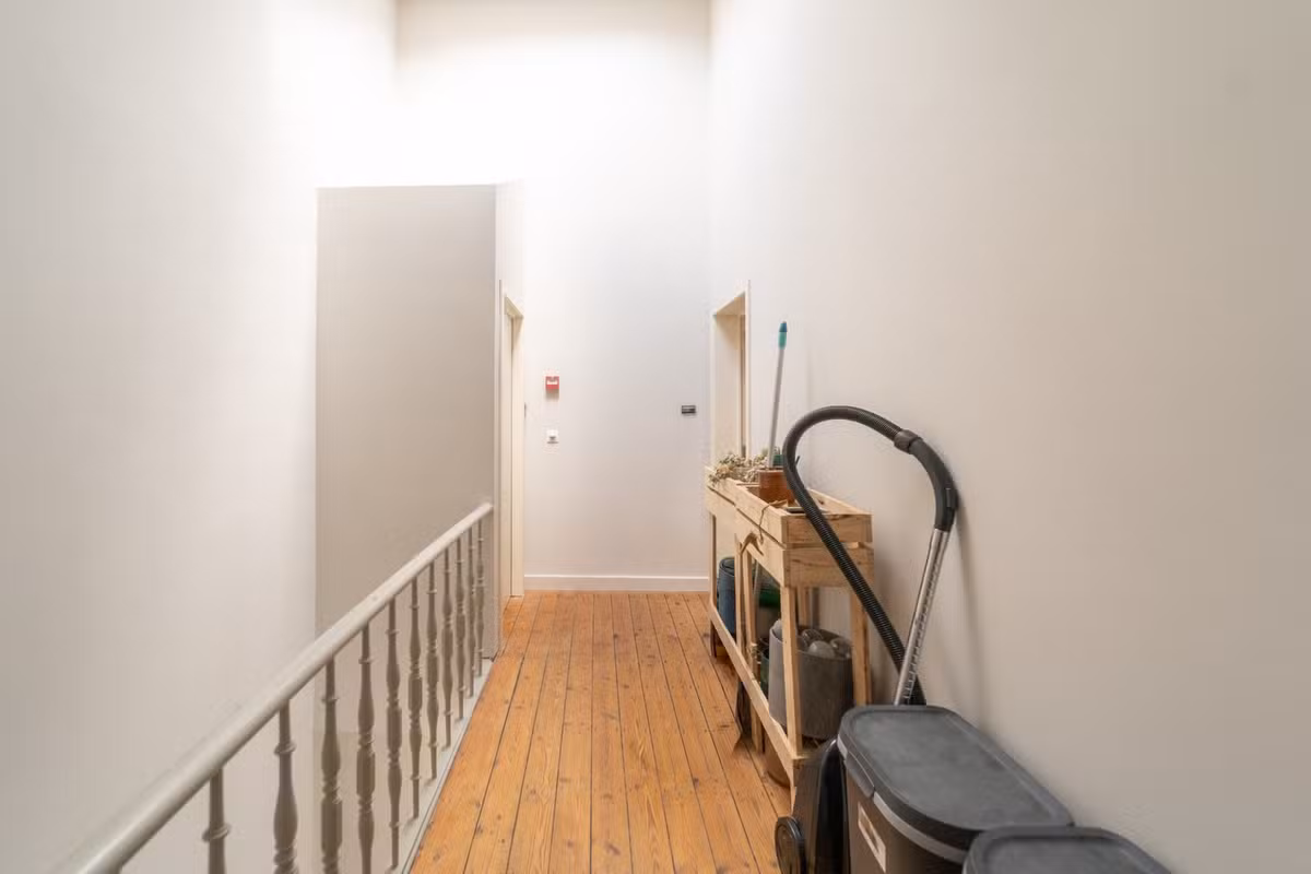 Cozy studio in a small building - 13