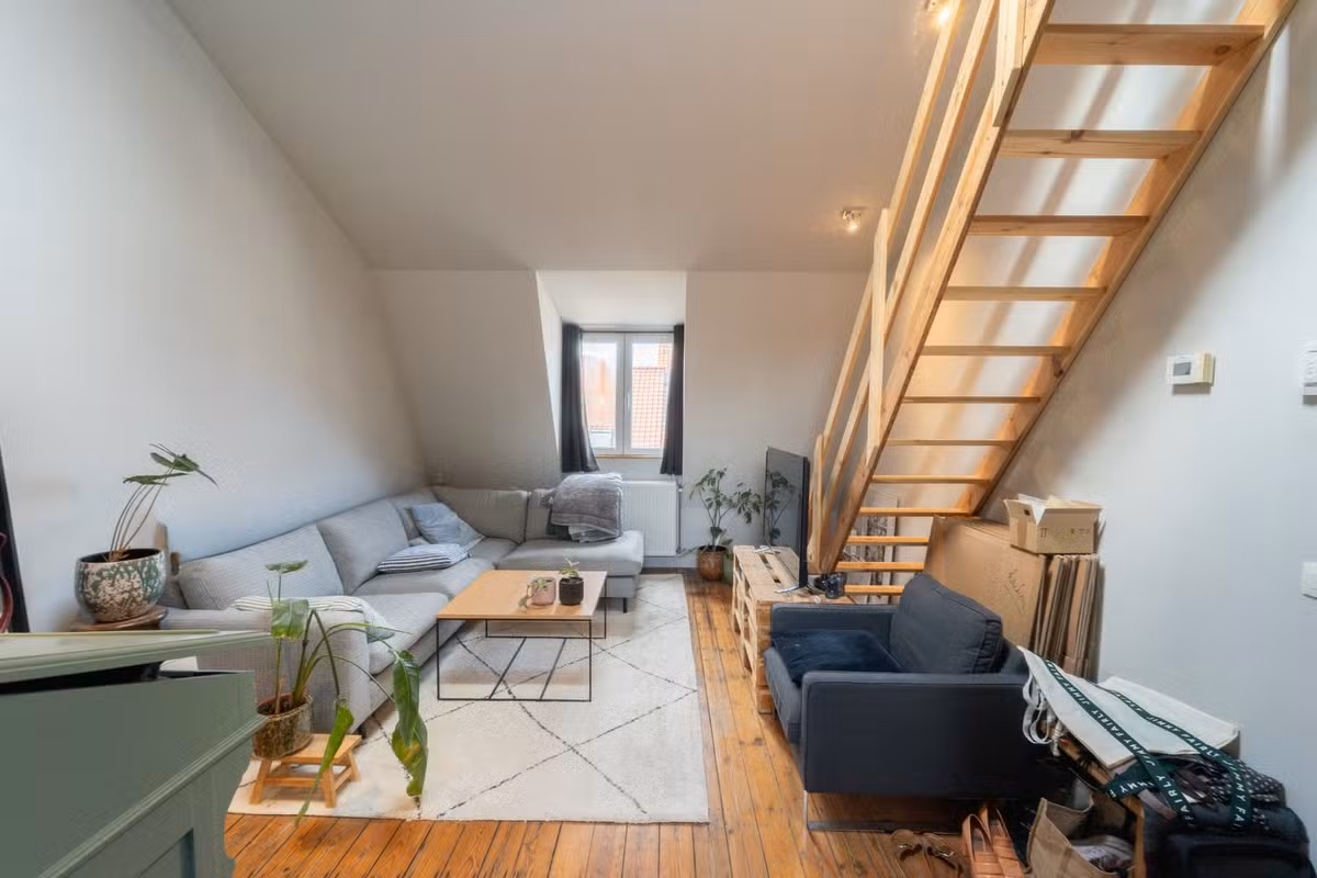 Cozy studio in a small building - 1