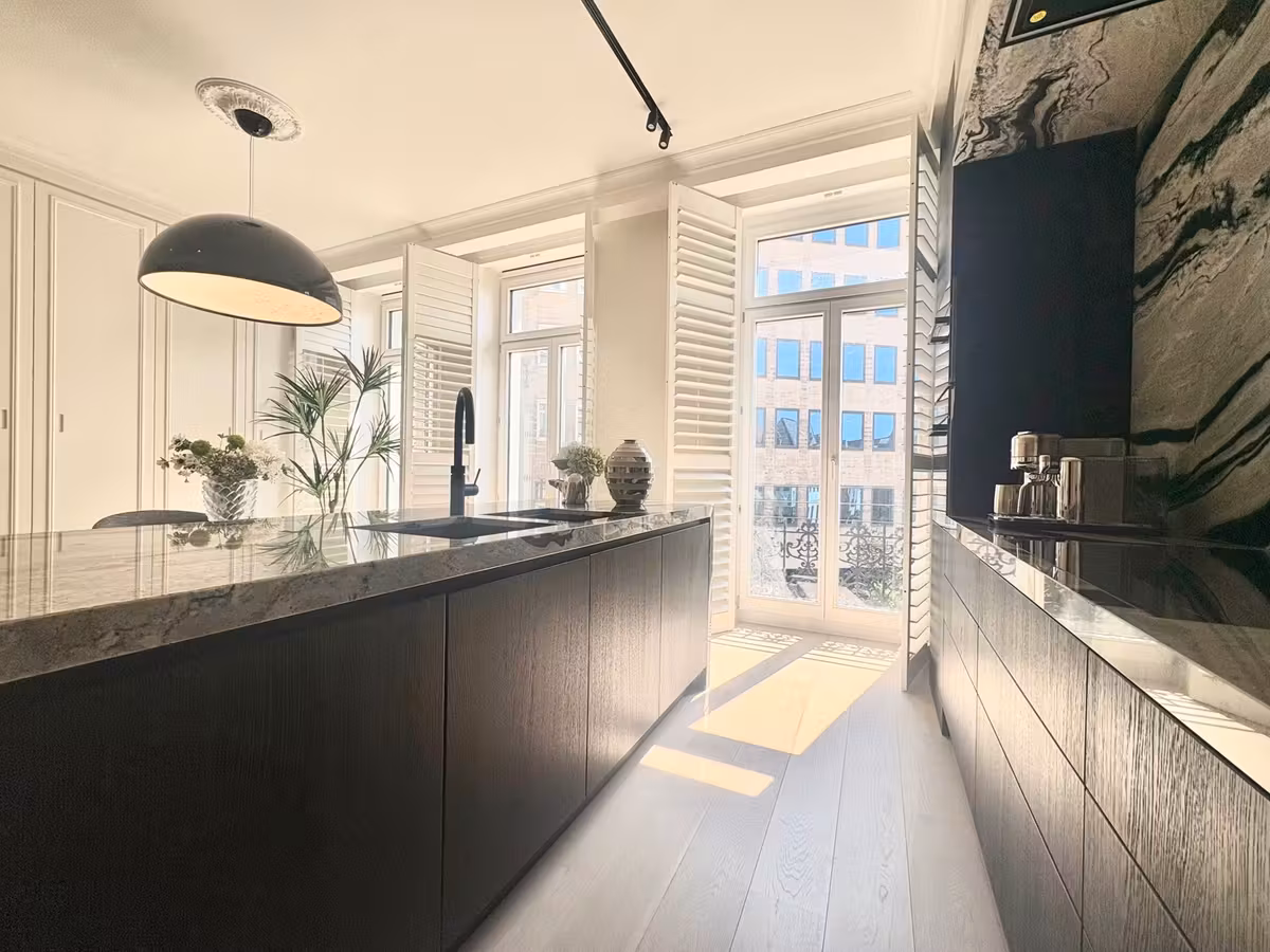 Gerenoveerd appartement met terras in Zavel - 3