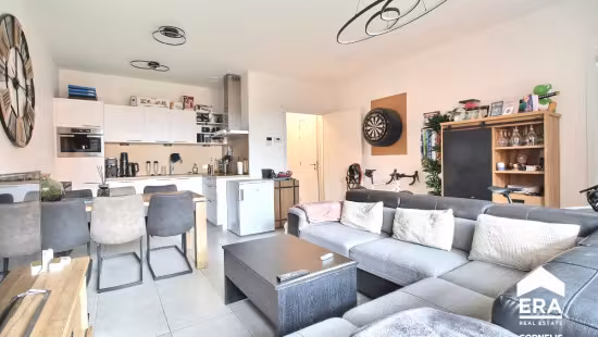 One-bedroom apartment with terrace and parking - 9