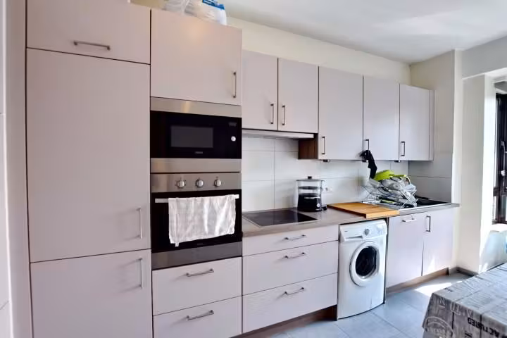 Appartement in hartje Etterbeek te huur - 2