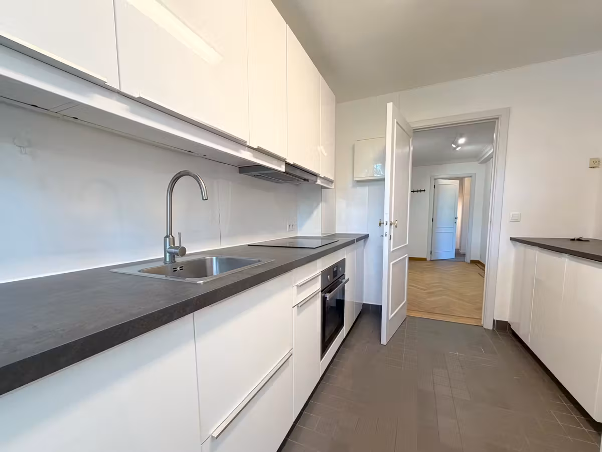 Lumineux appartement 2 chambres à Schaerbeek - 9