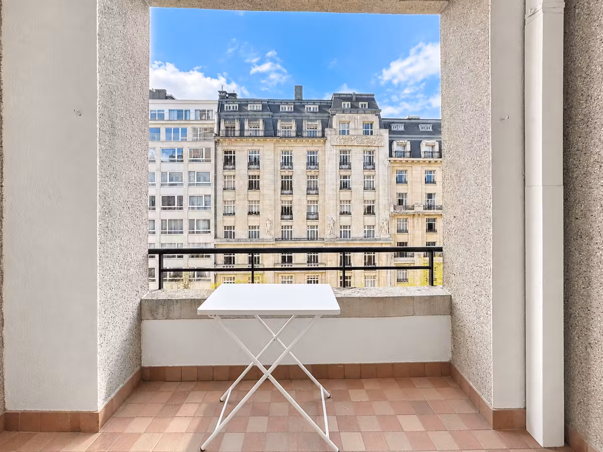 Three-bedroom apartment in Ixelles - 2