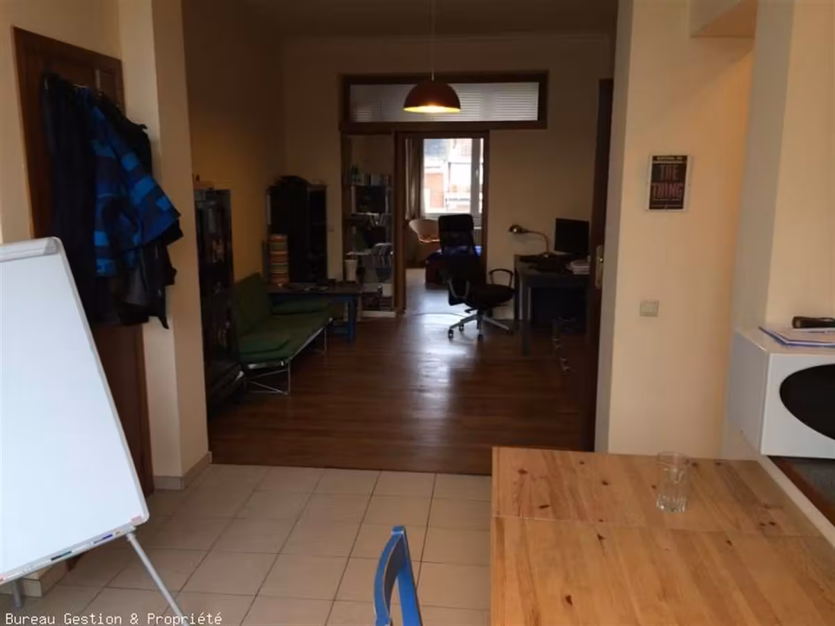 Bright apartment 1 bedroom + office in 1040 Etterbeek - 3