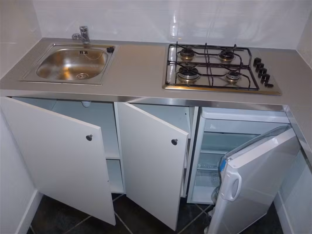 Studio non-meublé dans le quartier Louise - 8
