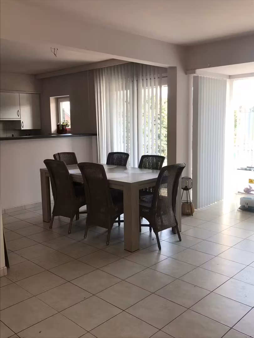 Beautiful apartment with open kitchen, 2 terraces and garage - 2