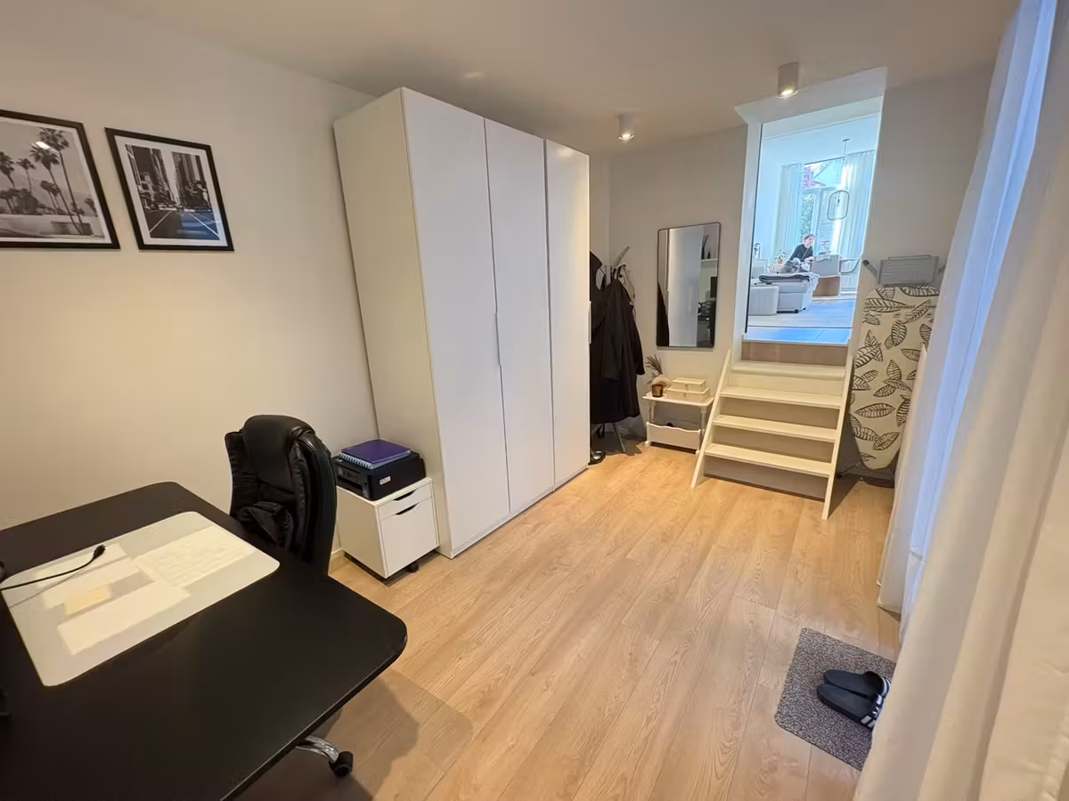 Two-bedroom apartment with terrace - 4