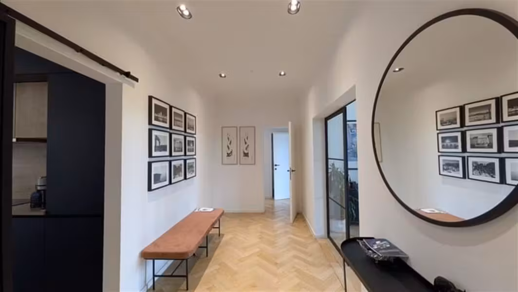 Bel appartement non meublé avec terrasse à Plasky-Diamant - 2