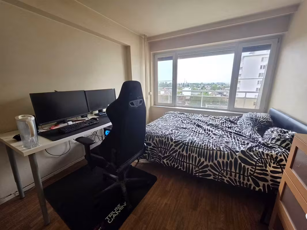 Bright 1-bedroom apartment with terrace in Hoboken - 6