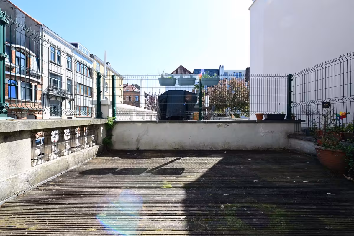 Herenhuis met 4 slaapkamers in Etterbeek - 7