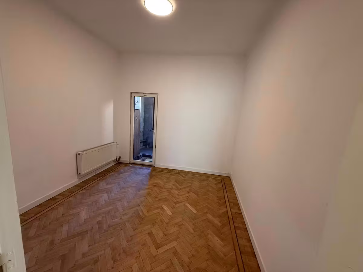 Appartement entièrement rénové sur la Turnhoutsebaan - 3