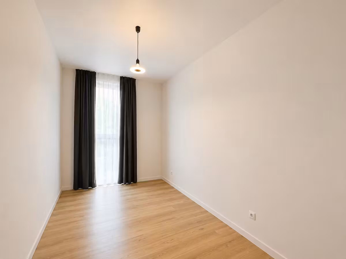 Ruim 3-slaapkamerappartement in de Europese Wijk - 12