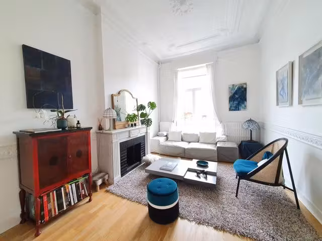 HUIS - TE HUUR - 1180 UKKEL - € 3.500