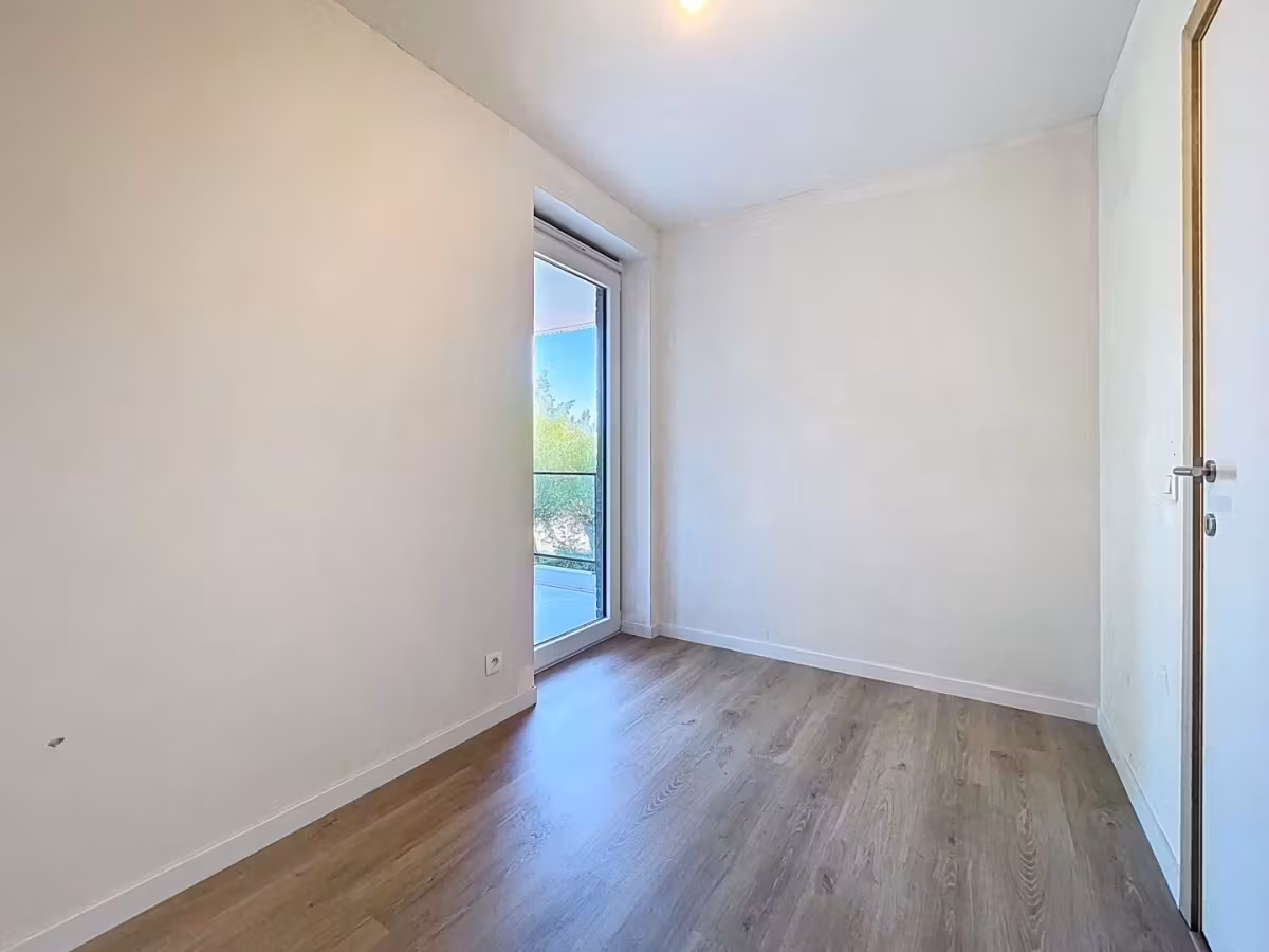 Lichtrijk 3 slaapkamer appartement te Oostakker - 13