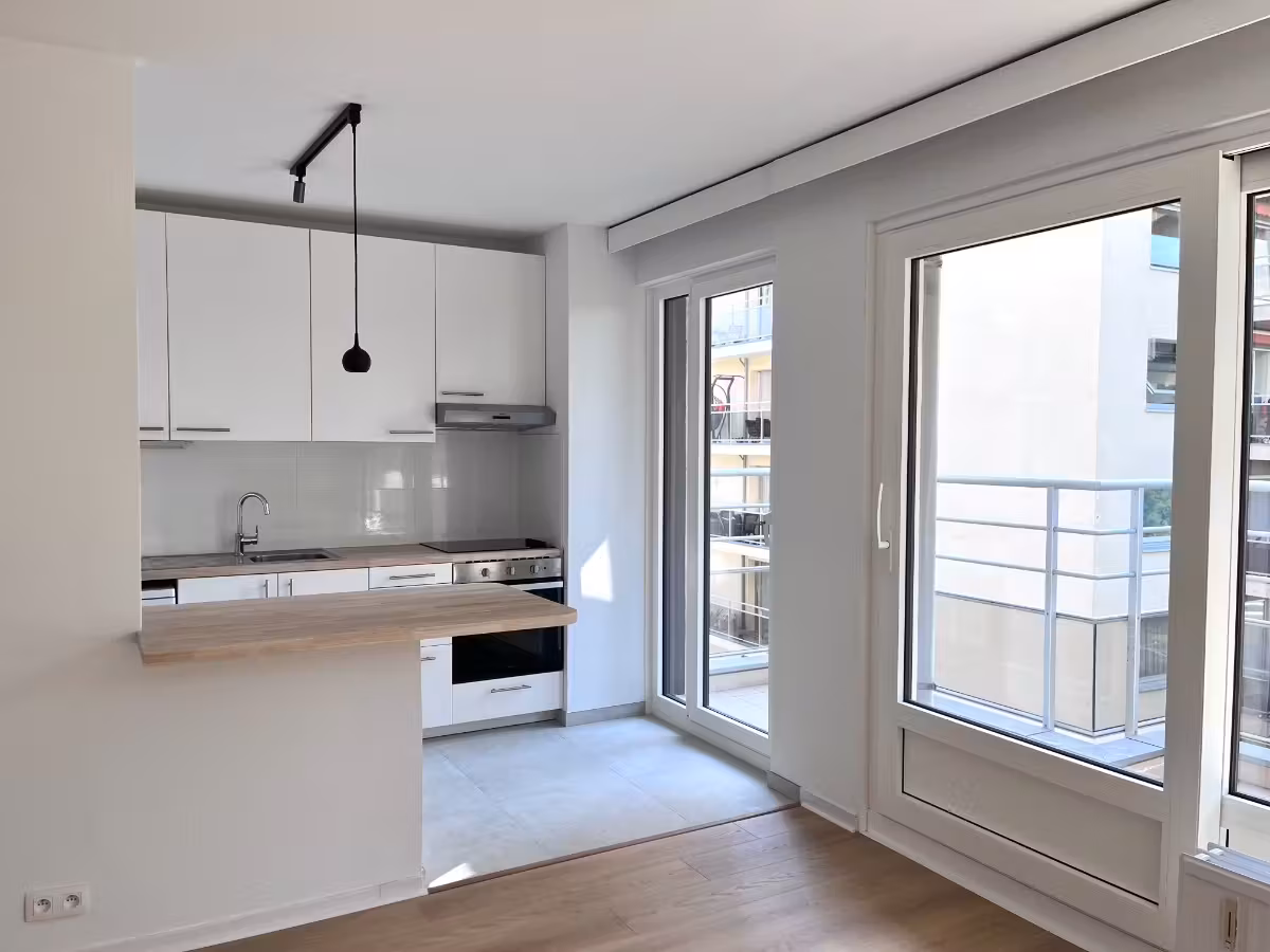 Appartement rénové avec terrasse à Woluwe-Saint-Lambert - 2