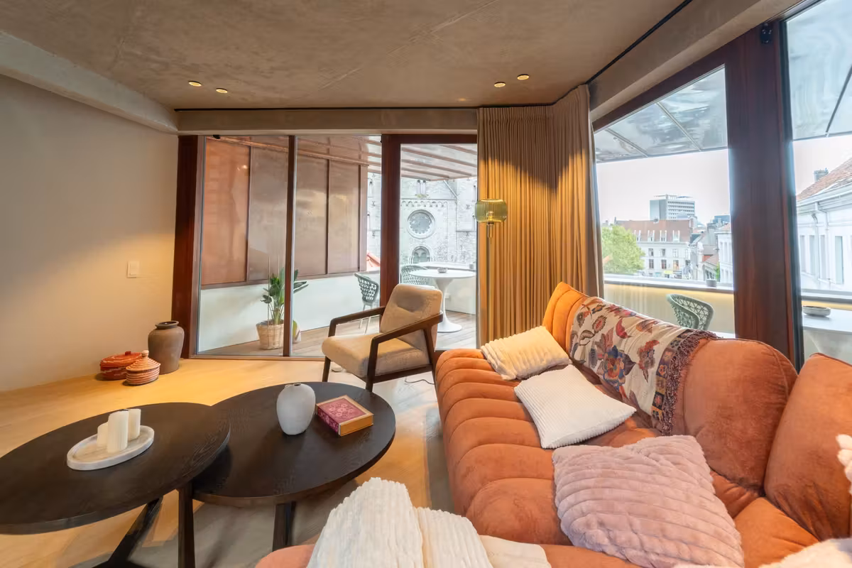 Gerenoveerde woning met terras in hartje Gent - 1