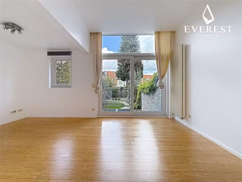 Gerenoveerd huis met tuin nabij ULB - 7