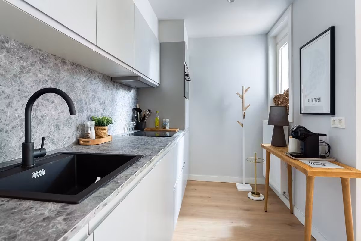 Gemeubeld appartement met terras in het hartje van Antwerpen - 11