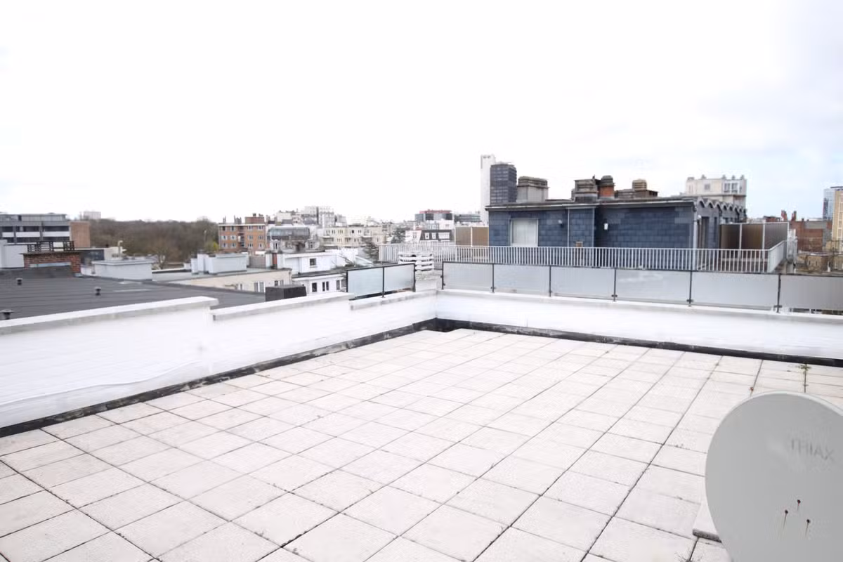 Apartment with 3 bedrooms and two terraces - 25