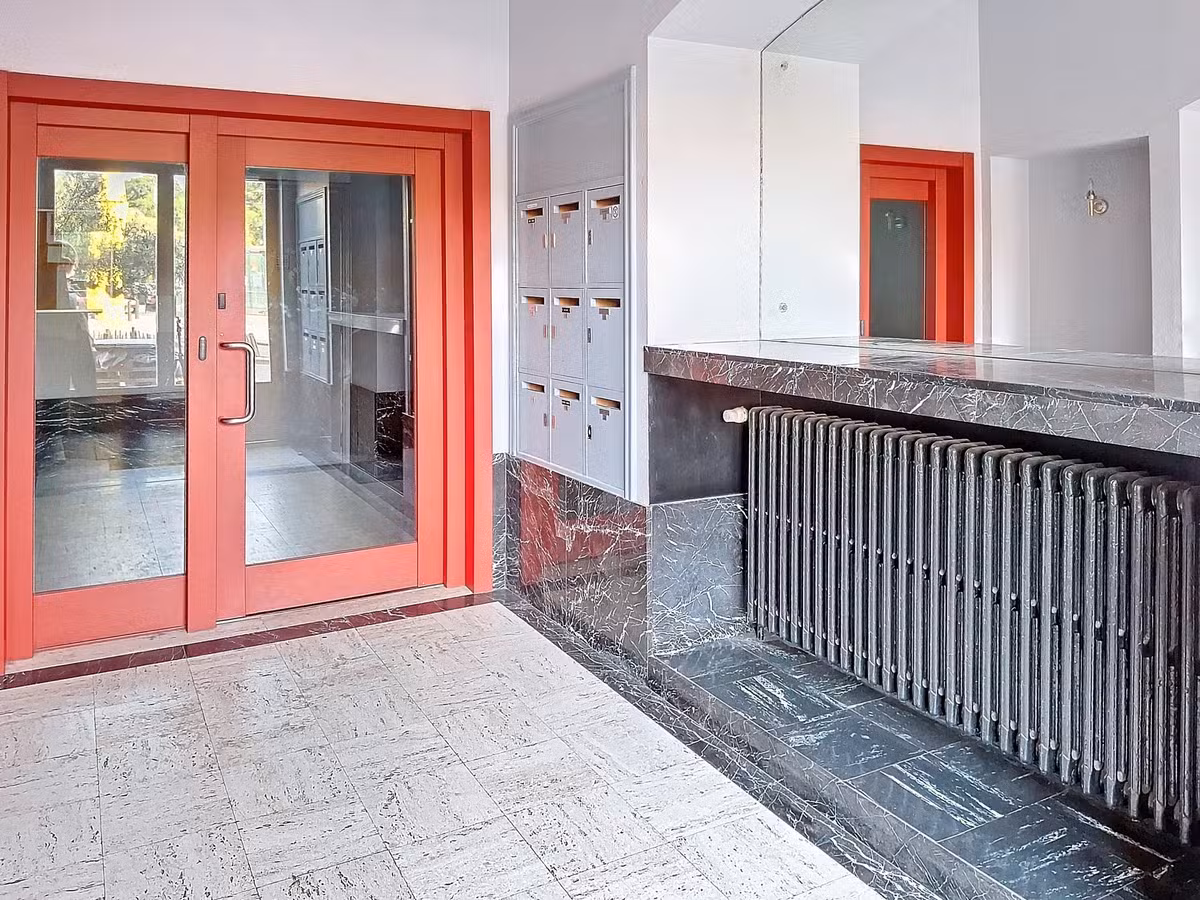 Gemeubelde studio aan Place Flagey - 5